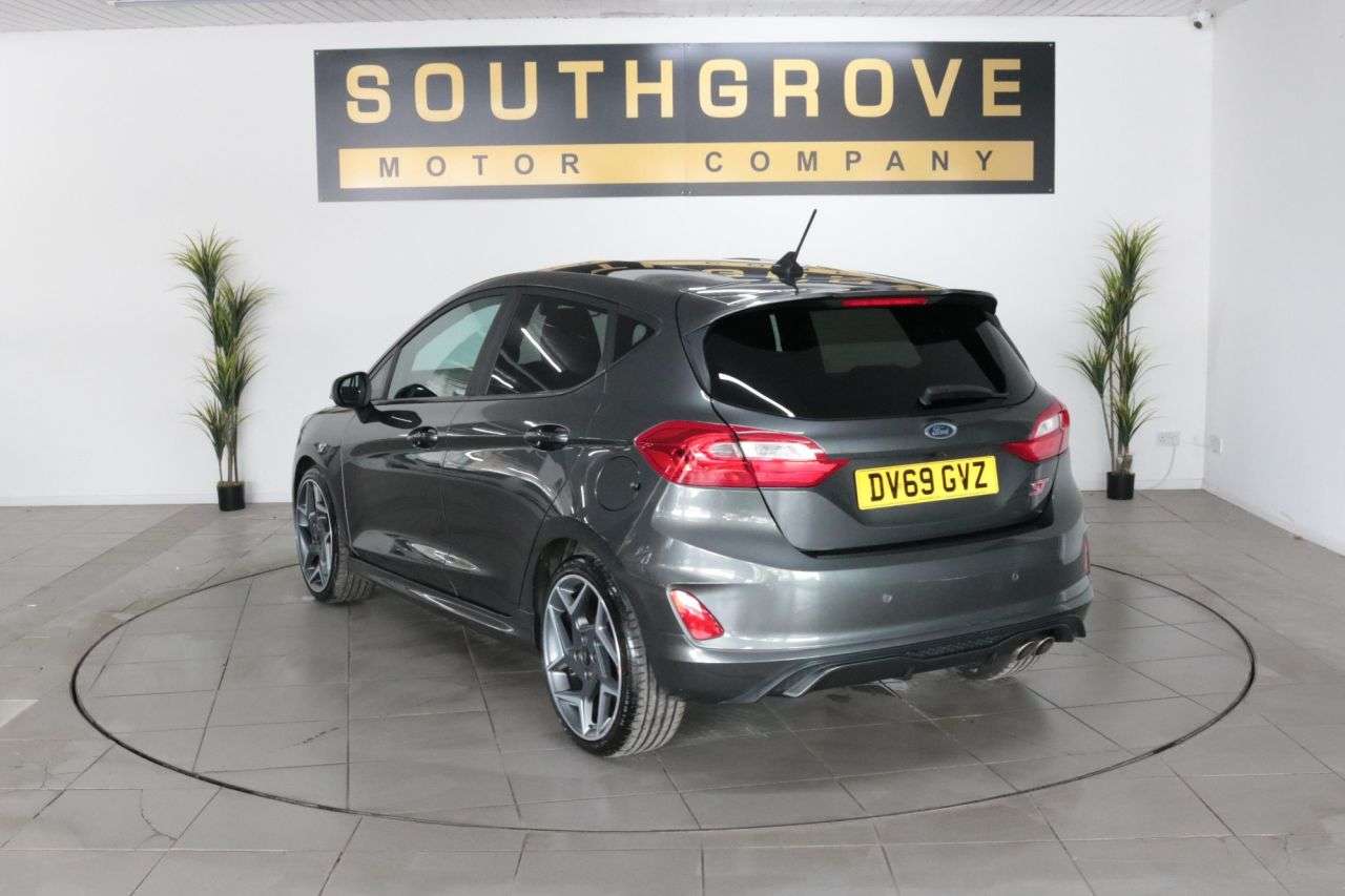 A 2019 FORD FIESTA 1.5T EcoBoost ST-3 Hatchback 5dr Petrol Manual Euro 6 (s/s) (200 ps) ** EXT A 2019 FORD FIESTA 1.5T EcoBoost ST-3 Hatchback 5dr Petrol Manual Euro 6 (s/s) (200 ps) ** EXT