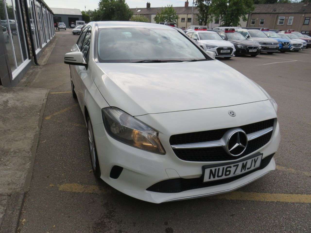 2017 MERCEDES-BENZ A CLASS 2017 MERCEDES-BENZ A CLASS