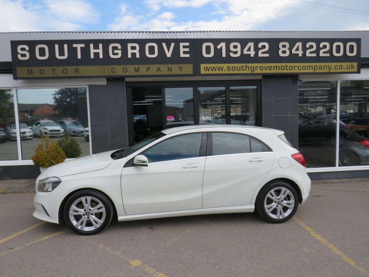 2017 MERCEDES-BENZ A CLASS 2017 MERCEDES-BENZ A CLASS