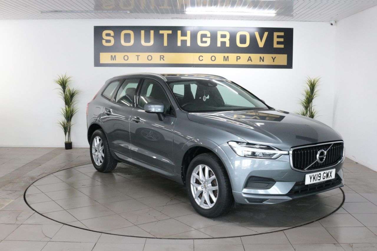 A 2019 VOLVO XC60 2.0 T5 Momentum SUV 5dr Petrol Auto AWD Euro 6 (s/s) (250 ps) ** EXTENDED W A 2019 VOLVO XC60 2.0 T5 Momentum SUV 5dr Petrol Auto AWD Euro 6 (s/s) (250 ps) ** EXTENDED W