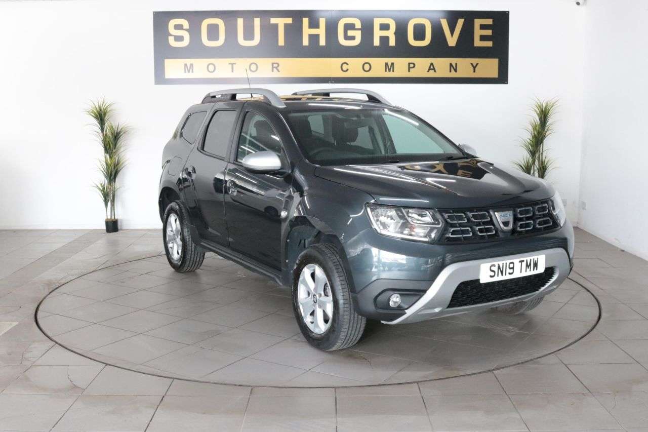 A 2019 DACIA DUSTER 1.6 SCe Comfort SUV 5dr Petrol Manual Euro 6 (s/s) (115 ps) ** EXTENDED WAR A 2019 DACIA DUSTER 1.6 SCe Comfort SUV 5dr Petrol Manual Euro 6 (s/s) (115 ps) ** EXTENDED WAR