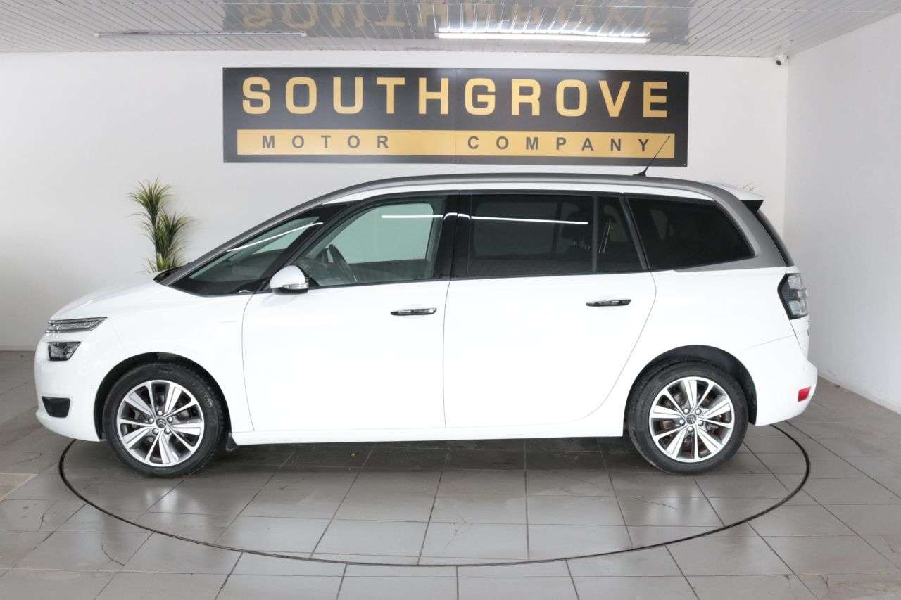 A 2015 CITROEN GRAND C4 PICASSO 1.6 BlueHDi Exclusive+ MPV 5dr Diesel Manual Euro 6 (s/s) (120 ps) ***EXTEN A 2015 CITROEN GRAND C4 PICASSO 1.6 BlueHDi Exclusive+ MPV 5dr Diesel Manual Euro 6 (s/s) (120 ps) ***EXTEN