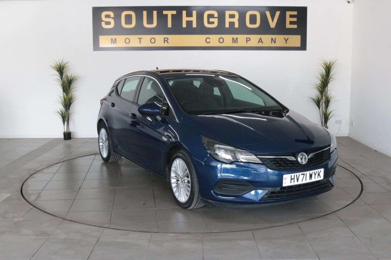 A 2021 VAUXHALL ASTRA 1.5 Turbo D Elite Nav Premium Hatchback 5dr Diesel Manual Euro 6 (s/s) (122 A 2021 VAUXHALL ASTRA 1.5 Turbo D Elite Nav Premium Hatchback 5dr Diesel Manual Euro 6 (s/s) (122