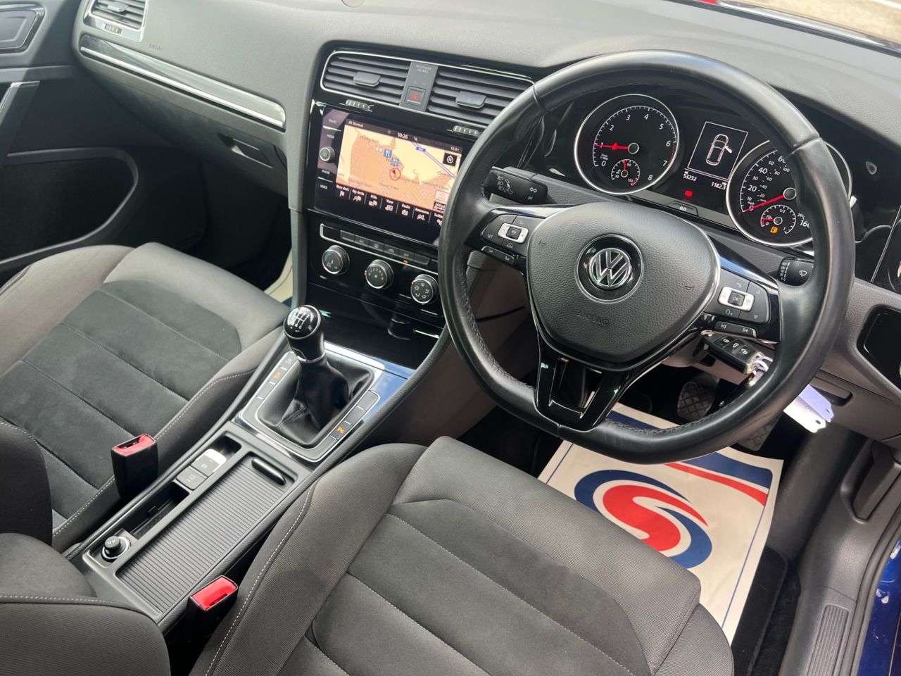 2017 VOLKSWAGEN GOLF 2017 VOLKSWAGEN GOLF
