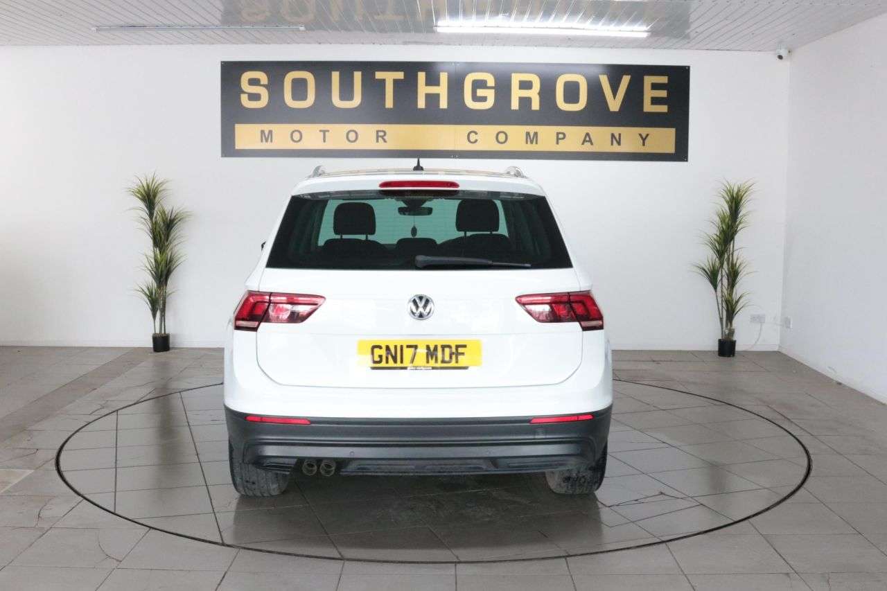 2017 VOLKSWAGEN TIGUAN 2017 VOLKSWAGEN TIGUAN