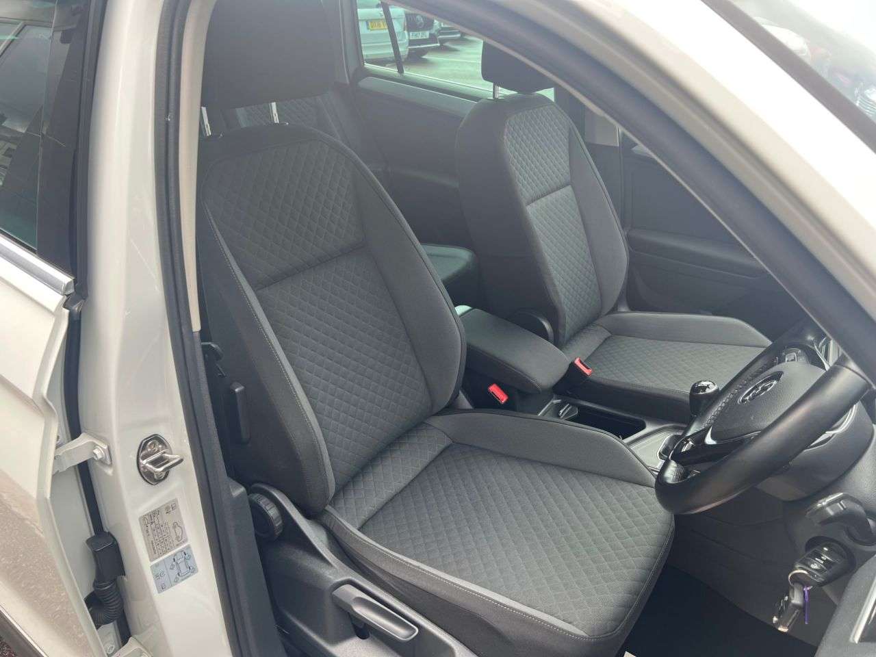 2017 VOLKSWAGEN TIGUAN 2017 VOLKSWAGEN TIGUAN