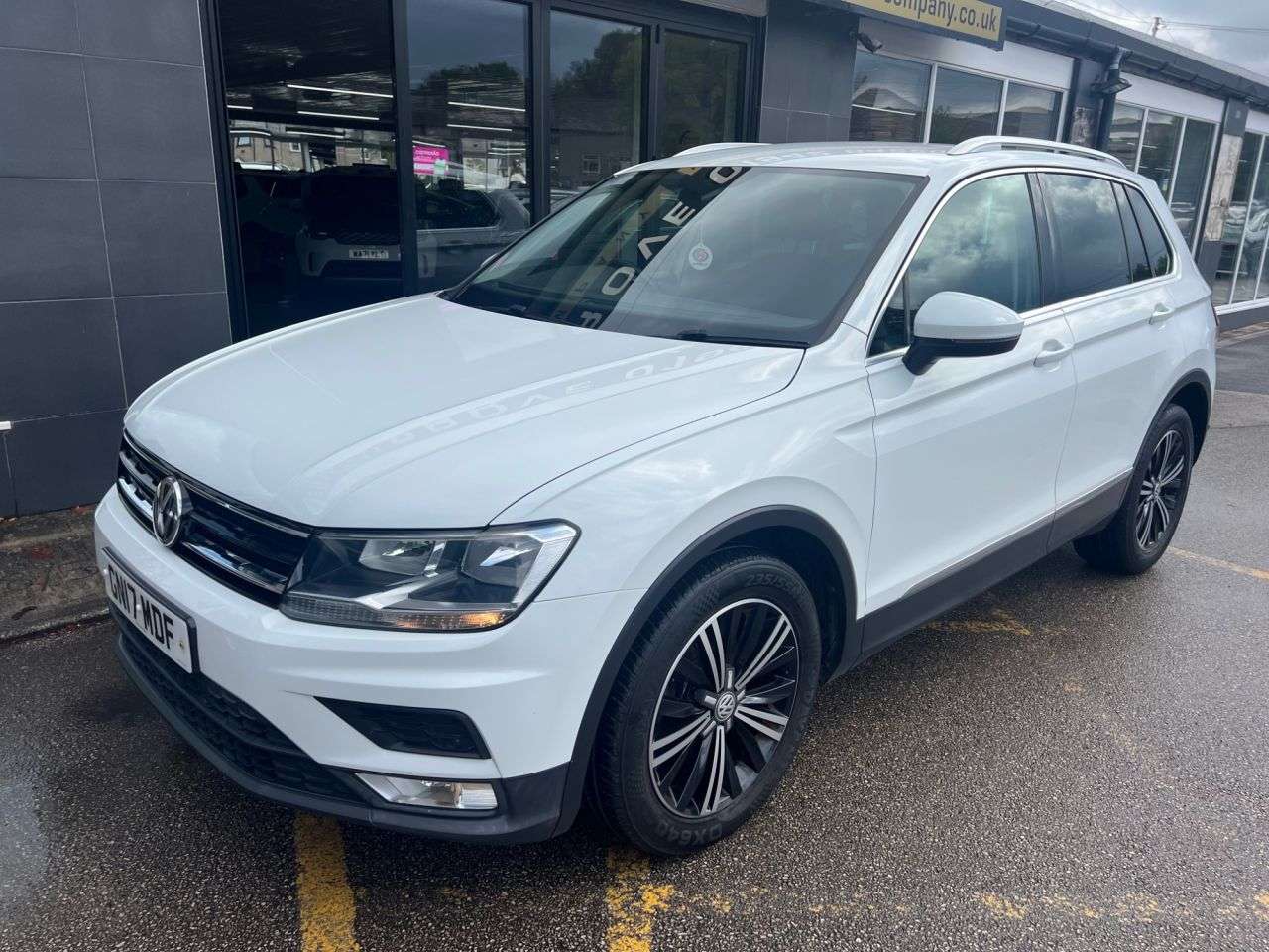 2017 VOLKSWAGEN TIGUAN 2017 VOLKSWAGEN TIGUAN