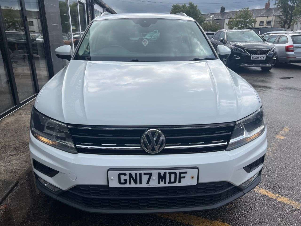 2017 VOLKSWAGEN TIGUAN 2017 VOLKSWAGEN TIGUAN