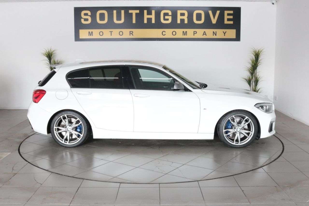 A 2016 BMW 1 SERIES M135I A 2016 BMW 1 SERIES M135I