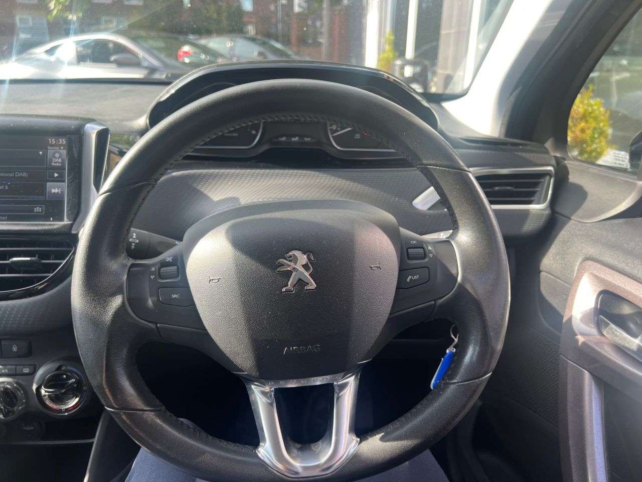 2016 PEUGEOT 2008 2016 PEUGEOT 2008
