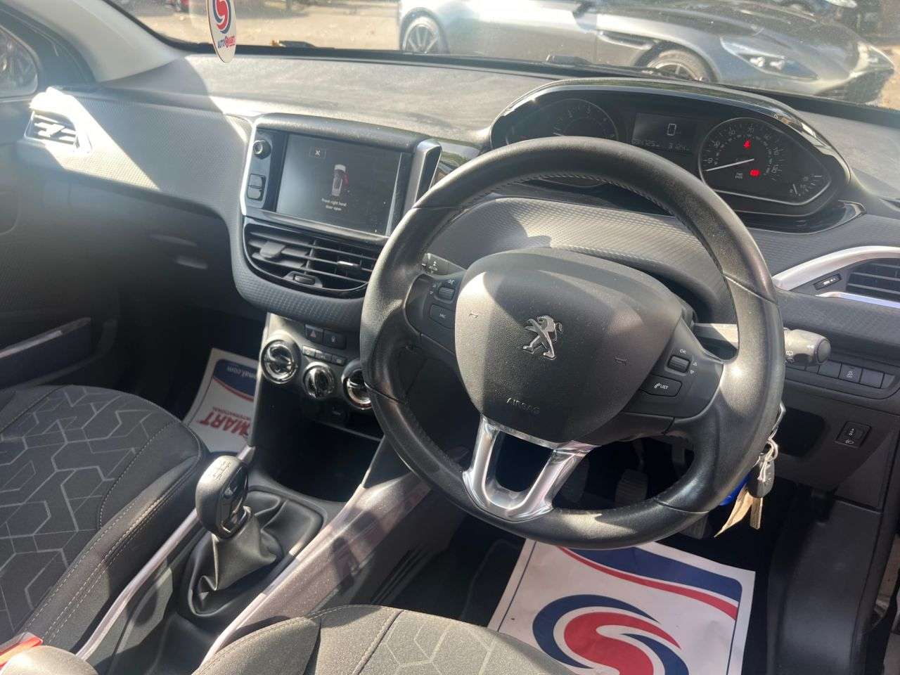 2016 PEUGEOT 2008 2016 PEUGEOT 2008
