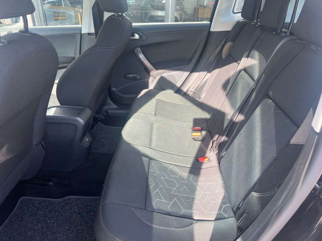 2016 PEUGEOT 2008 2016 PEUGEOT 2008