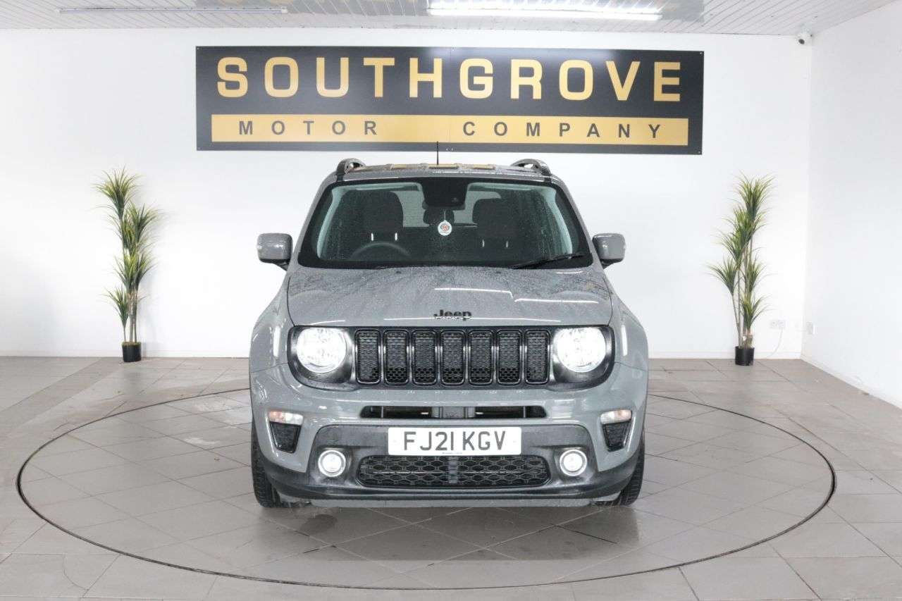 A 2021 JEEP RENEGADE 1.0 GSE T3 Night Eagle SUV 5dr Petrol Manual Euro 6 (s/s) (120 ps) * EXTEND A 2021 JEEP RENEGADE 1.0 GSE T3 Night Eagle SUV 5dr Petrol Manual Euro 6 (s/s) (120 ps) * EXTEND