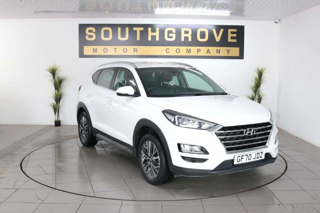 A 2020 HYUNDAI TUCSON 1.6 GDi Premium SUV 5dr Petrol Manual Euro 6 (s/s) (132 ps) * EXTENDED WARR A 2020 HYUNDAI TUCSON 1.6 GDi Premium SUV 5dr Petrol Manual Euro 6 (s/s) (132 ps) * EXTENDED WARR
