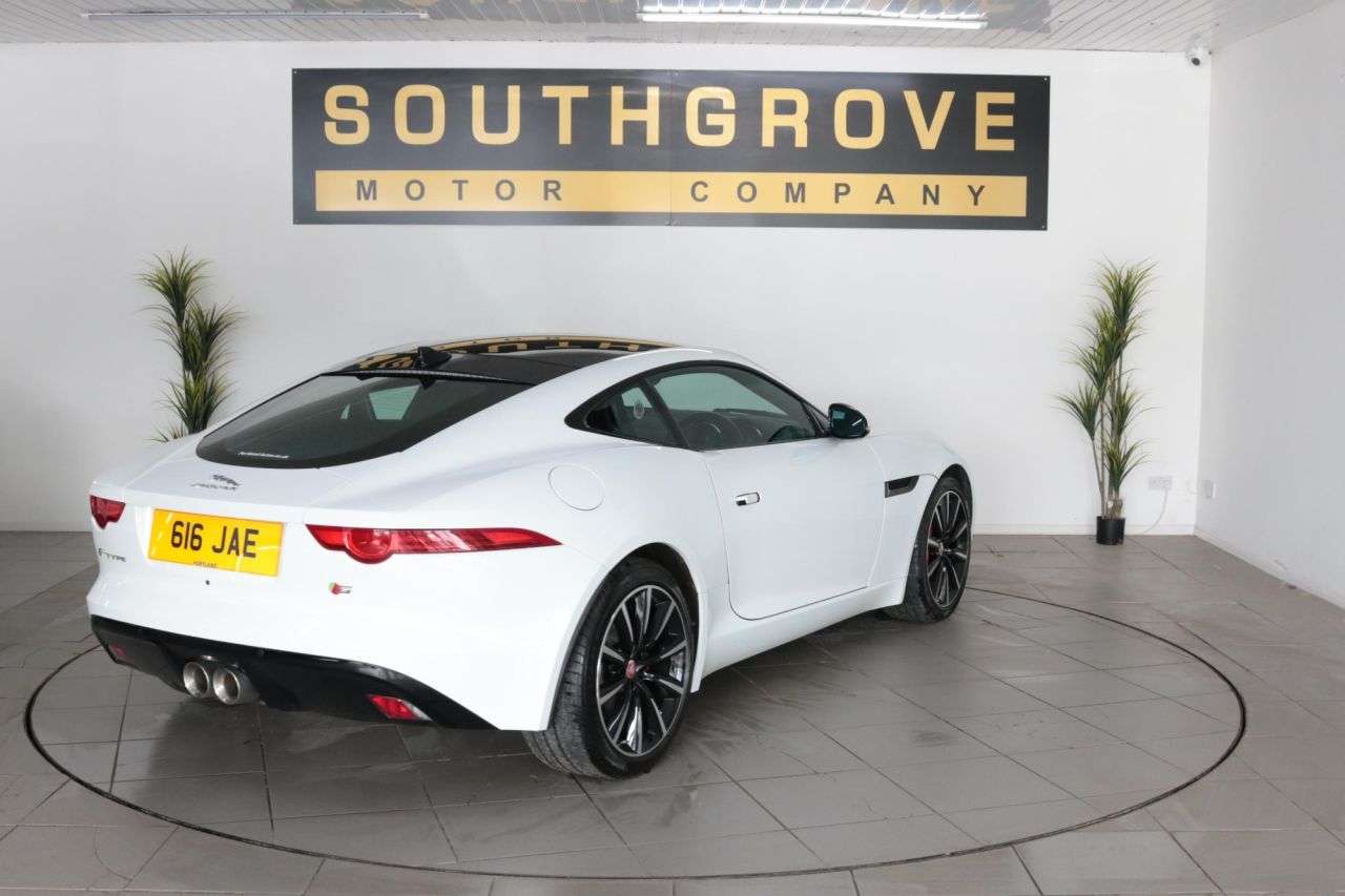 2015 JAGUAR F-TYPE 2015 JAGUAR F-TYPE