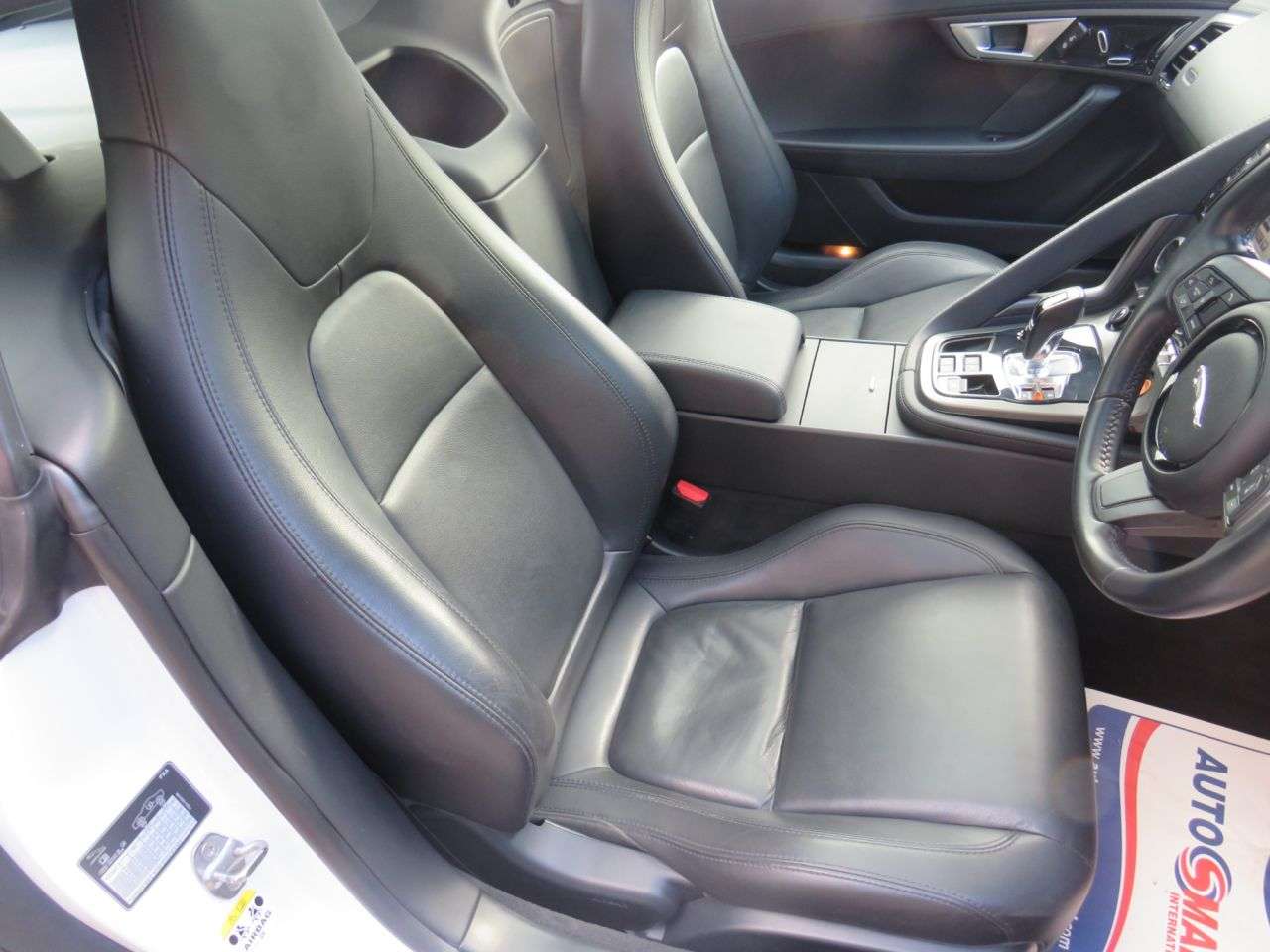 2015 JAGUAR F-TYPE 2015 JAGUAR F-TYPE