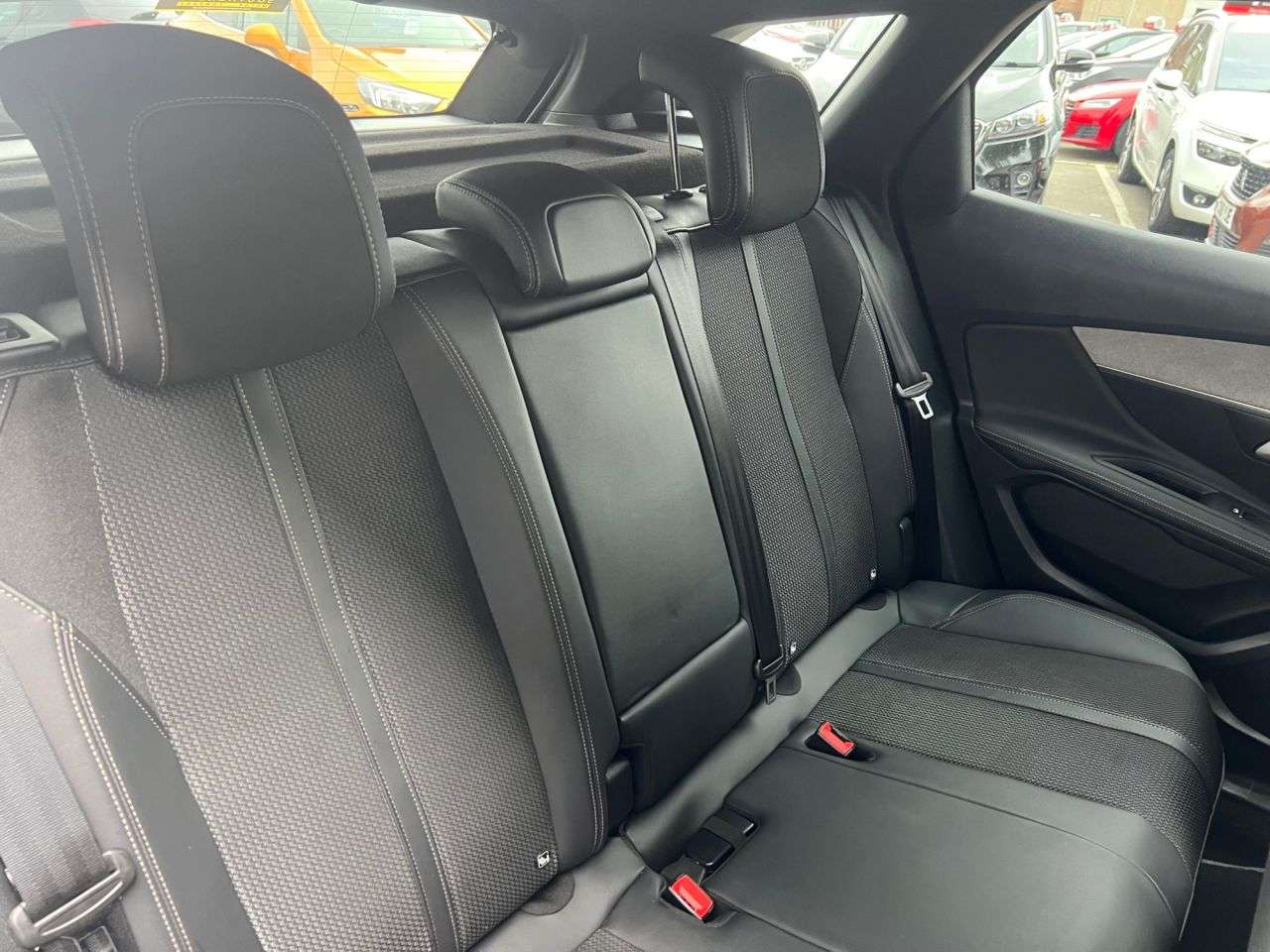 2022 PEUGEOT 3008 2022 PEUGEOT 3008