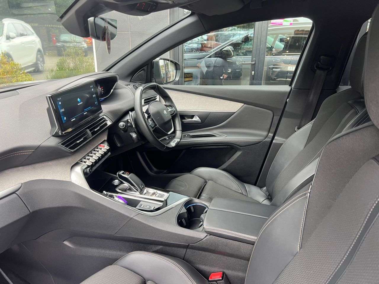 2022 PEUGEOT 3008 2022 PEUGEOT 3008