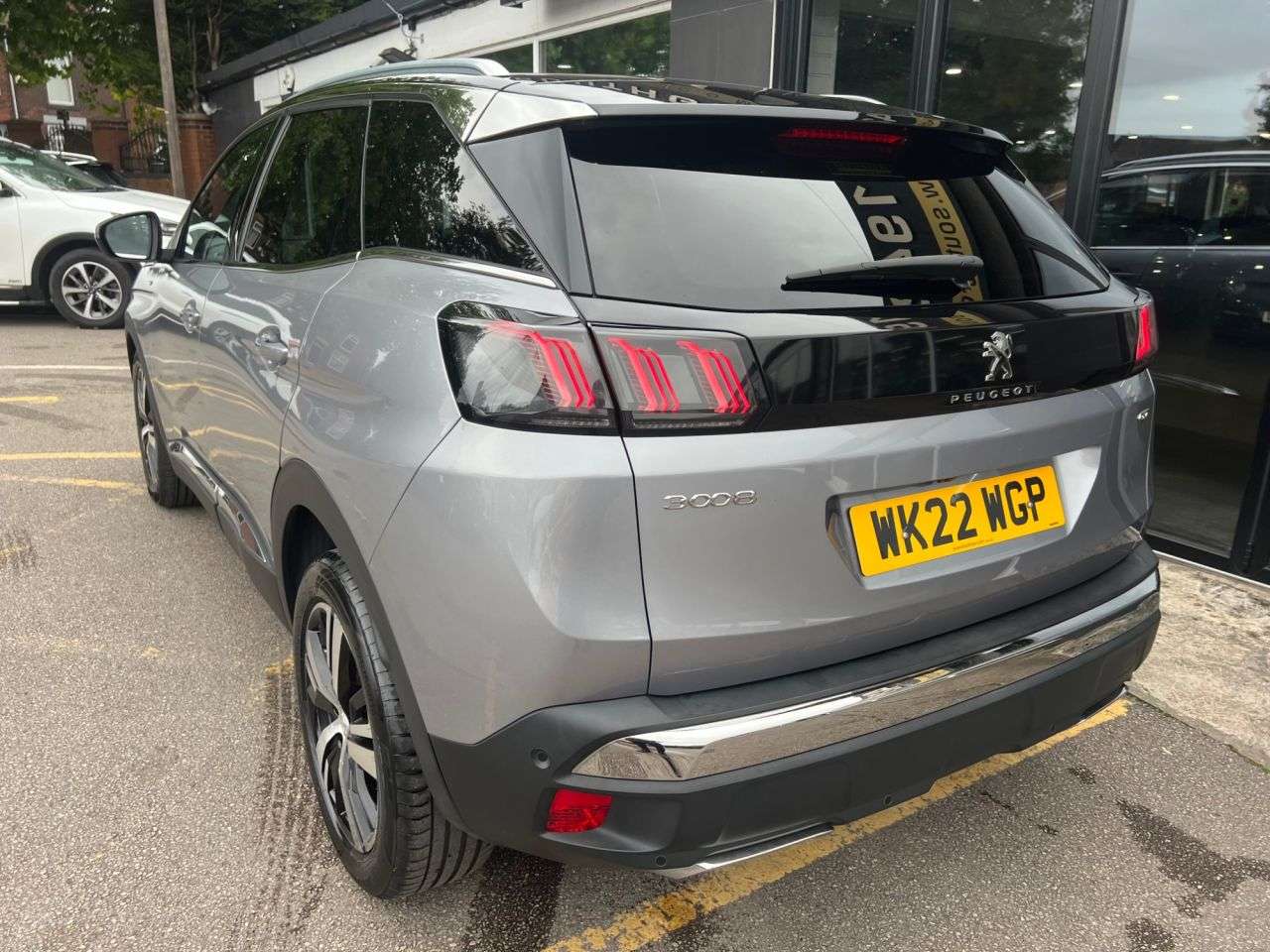 2022 PEUGEOT 3008 2022 PEUGEOT 3008