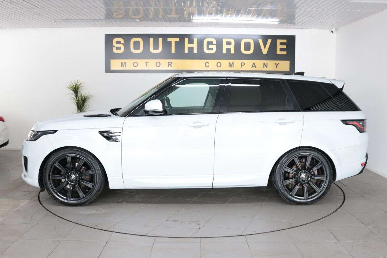A 2019 LAND ROVER RANGE ROVER SPORT 3.0 SD V6 HSE Dynamic SUV 5dr Diesel Auto 4WD Euro 6 (s/s) (306 ps) ** EXTE A 2019 LAND ROVER RANGE ROVER SPORT 3.0 SD V6 HSE Dynamic SUV 5dr Diesel Auto 4WD Euro 6 (s/s) (306 ps) ** EXTE