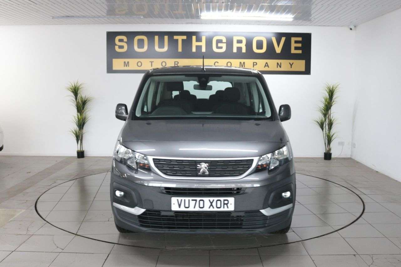 A 2020 PEUGEOT RIFTER 1.5 BlueHDi Active Long MPV 5dr Diesel Manual Euro 6 (s/s) (100 ps) ** EXTE A 2020 PEUGEOT RIFTER 1.5 BlueHDi Active Long MPV 5dr Diesel Manual Euro 6 (s/s) (100 ps) ** EXTE
