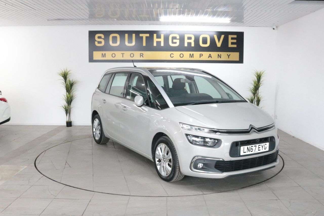 A 2017 CITROEN GRAND C4 PICASSO 1.6 BlueHDi Feel MPV 5dr Diesel EAT6 Euro 6 (s/s) (120 ps) ** EXTENDED WARR A 2017 CITROEN GRAND C4 PICASSO 1.6 BlueHDi Feel MPV 5dr Diesel EAT6 Euro 6 (s/s) (120 ps) ** EXTENDED WARR