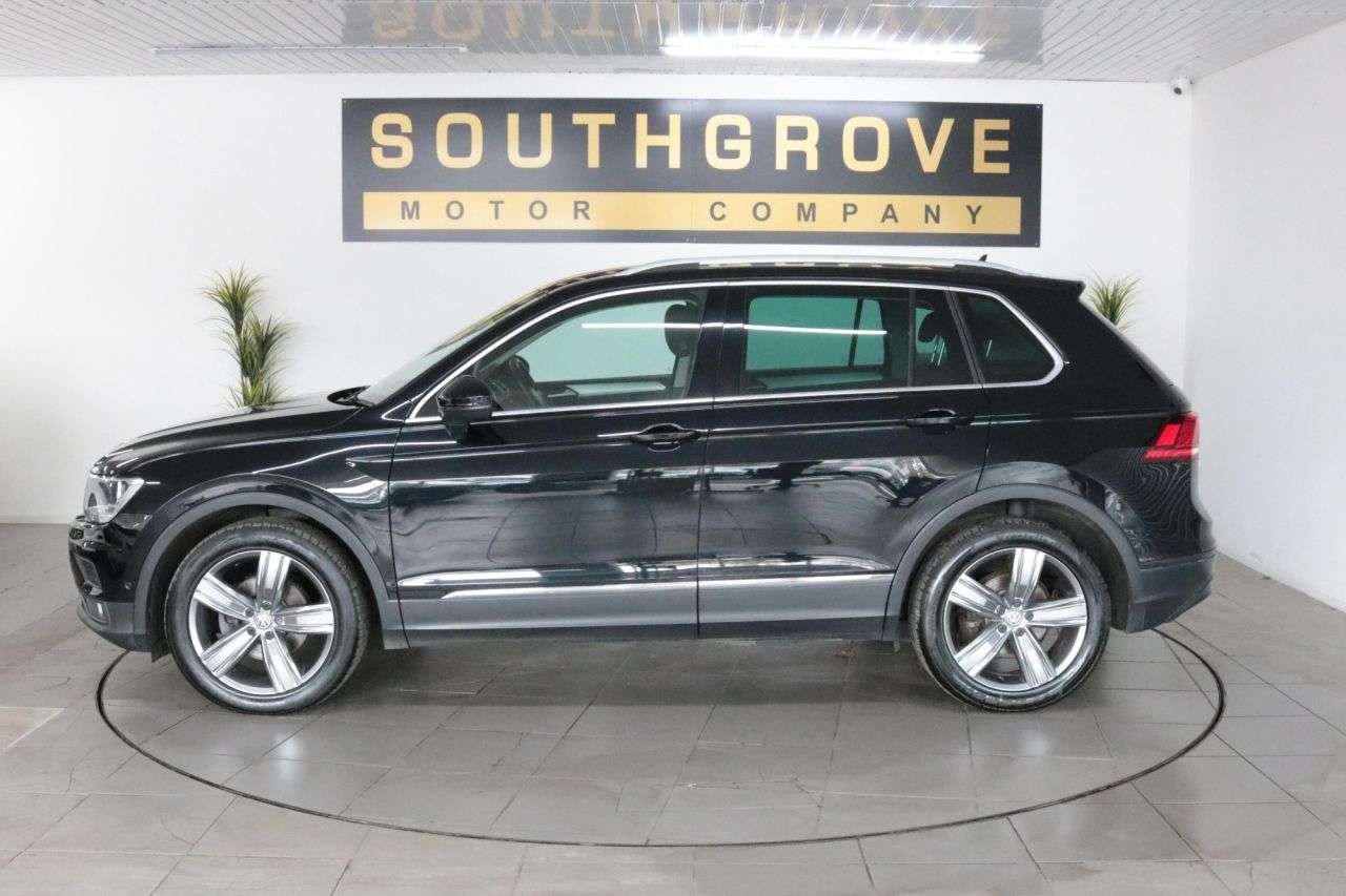 A 2019 VOLKSWAGEN TIGUAN 1.5 TSI EVO Match SUV 5dr Petrol DSG Euro 6 (s/s) (150 ps) ** EXTENDED WARR A 2019 VOLKSWAGEN TIGUAN 1.5 TSI EVO Match SUV 5dr Petrol DSG Euro 6 (s/s) (150 ps) ** EXTENDED WARR