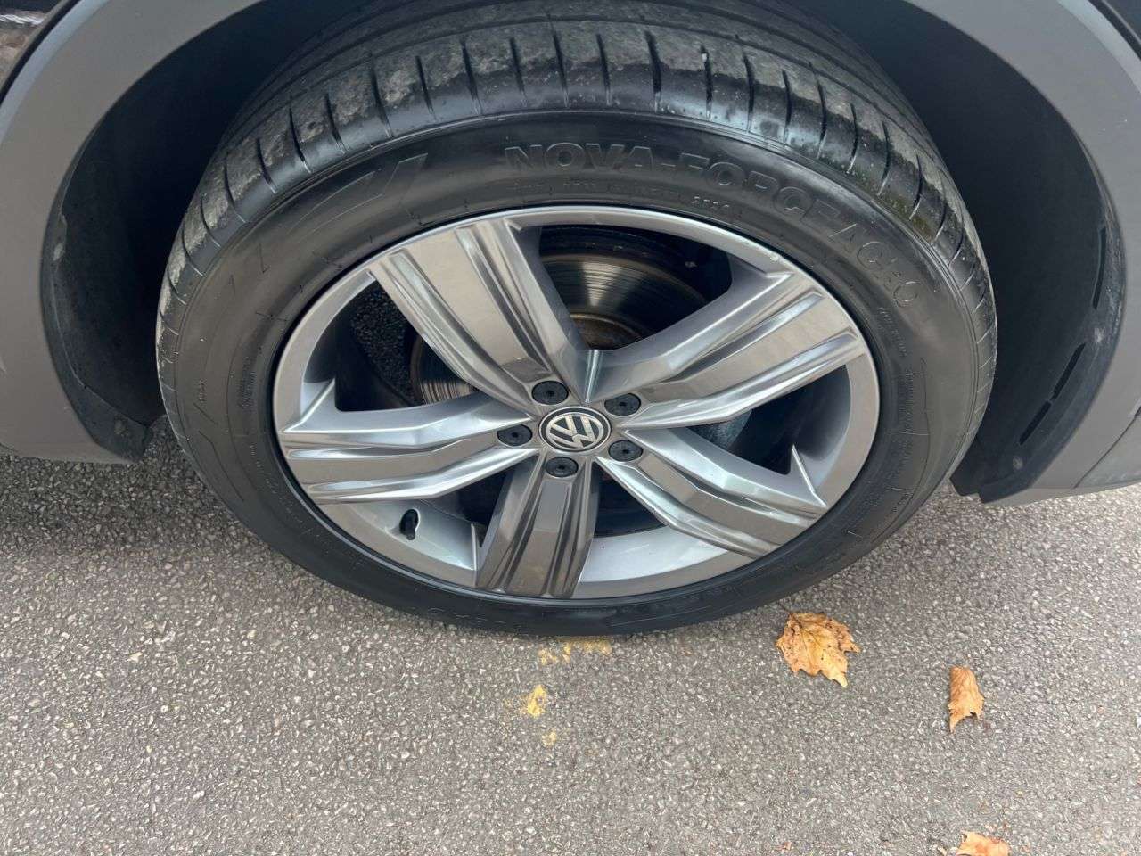 2019 VOLKSWAGEN TIGUAN 2019 VOLKSWAGEN TIGUAN