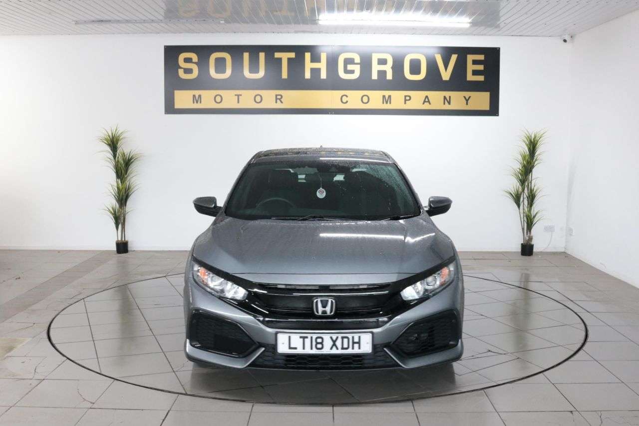 A 2018 HONDA CIVIC 1.6 i-DTEC SE Hatchback 5dr Diesel Manual Euro 6 (s/s) (120 ps) ** EXTENDED A 2018 HONDA CIVIC 1.6 i-DTEC SE Hatchback 5dr Diesel Manual Euro 6 (s/s) (120 ps) ** EXTENDED