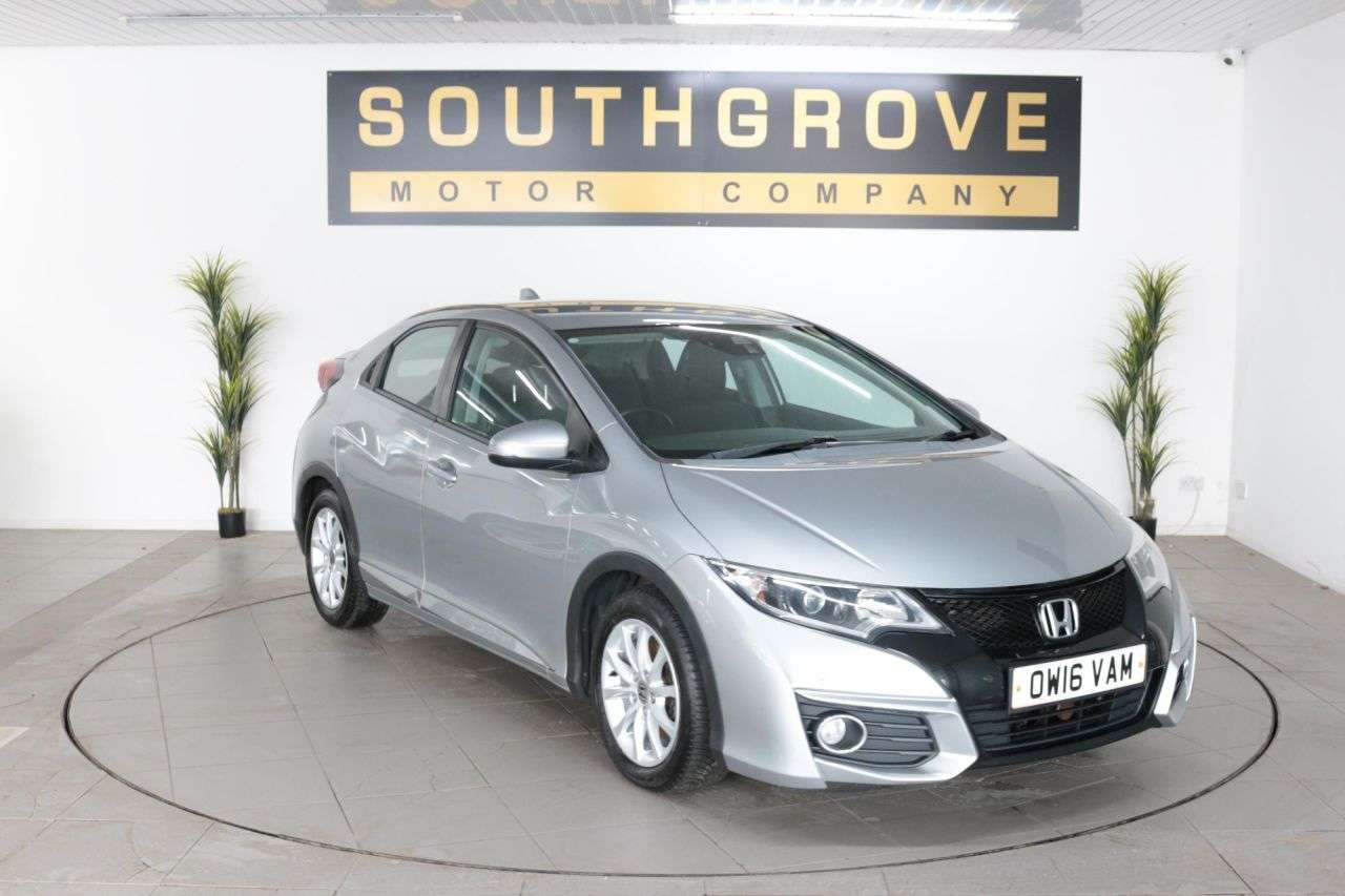 A 2016 HONDA CIVIC 1.6 i-DTEC SE Plus (Navi) Hatchback 5dr Diesel Manual Euro 5 (s/s) (120 ps) A 2016 HONDA CIVIC 1.6 i-DTEC SE Plus (Navi) Hatchback 5dr Diesel Manual Euro 5 (s/s) (120 ps)