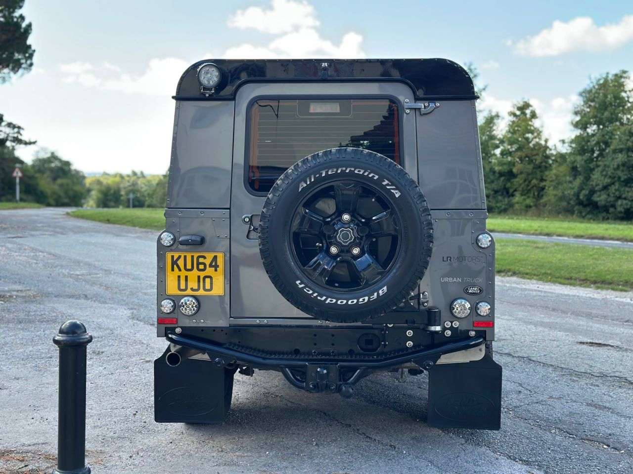 2014 LAND ROVER DEFENDER 110 2014 LAND ROVER DEFENDER 110