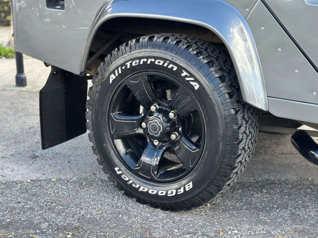 2014 LAND ROVER DEFENDER 110 2014 LAND ROVER DEFENDER 110