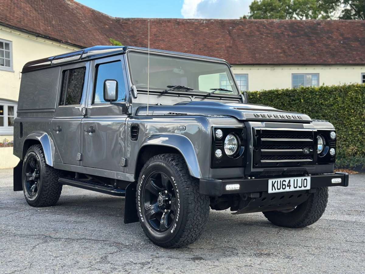 Check out this Land Rover Defender 110 2014 Diesel Manual