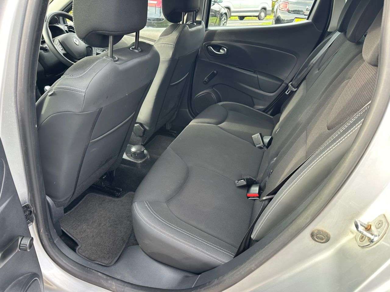 2019 RENAULT CLIO 2019 RENAULT CLIO