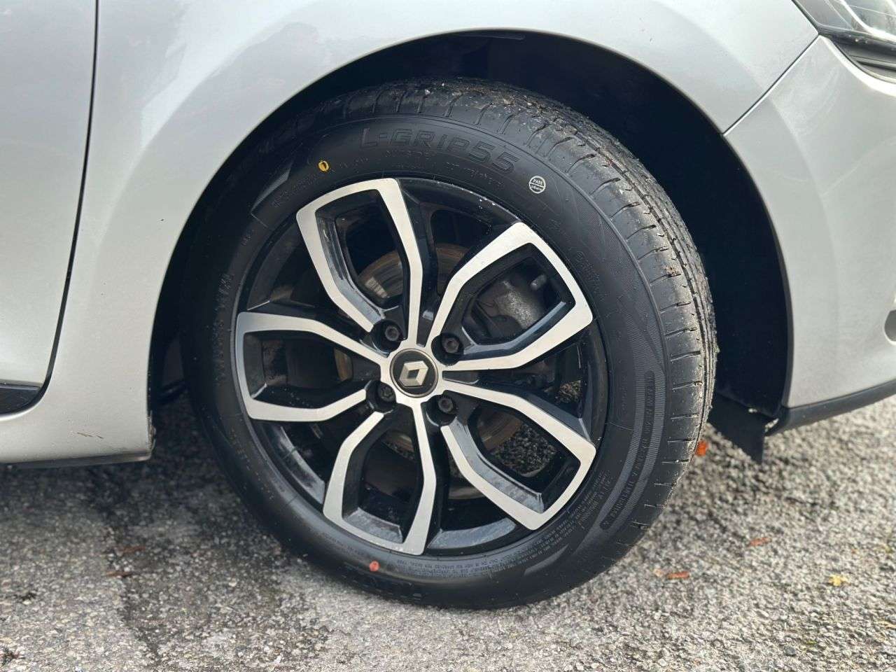 2019 RENAULT CLIO 2019 RENAULT CLIO