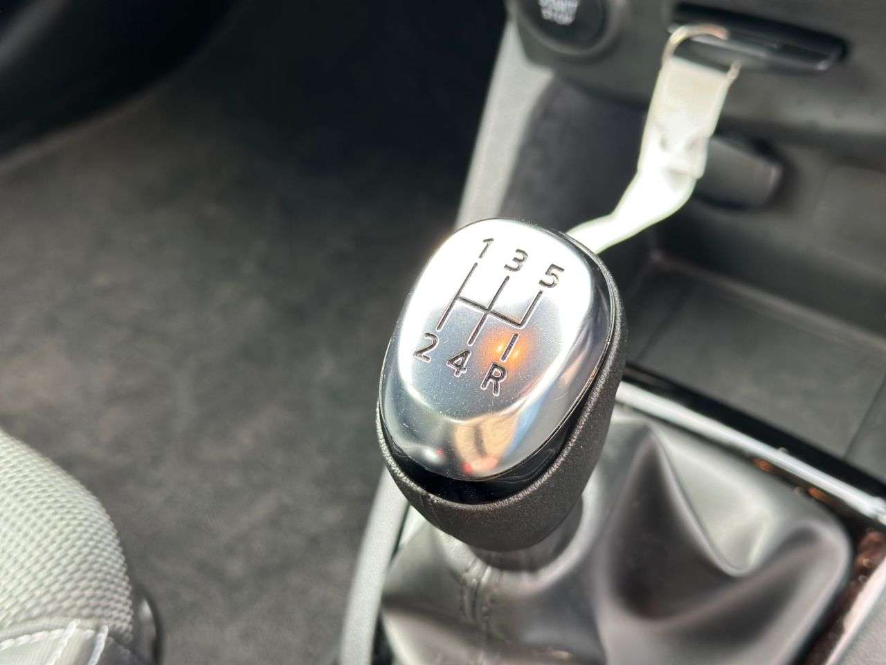 2019 RENAULT CLIO 2019 RENAULT CLIO