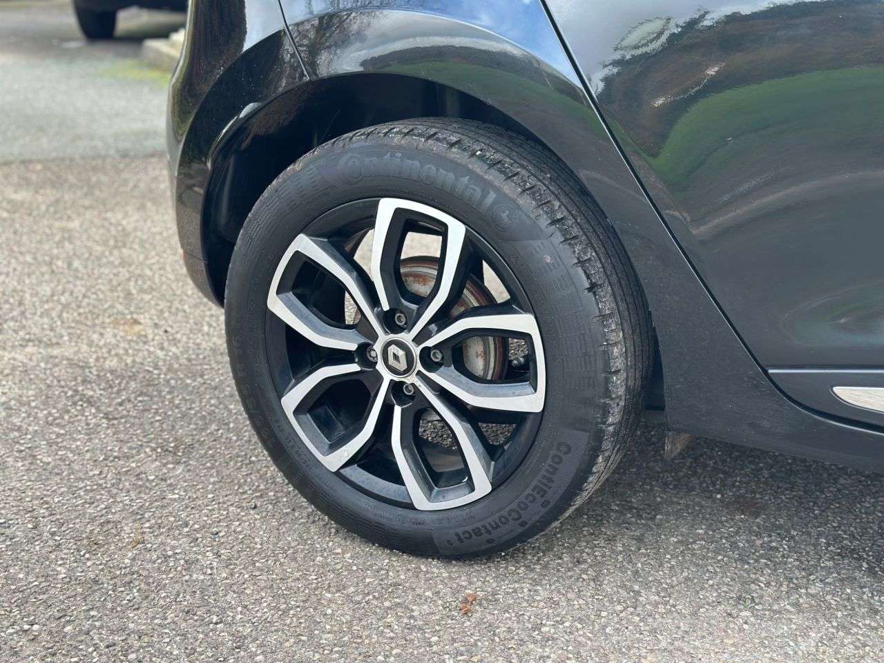 2019 RENAULT CLIO 2019 RENAULT CLIO