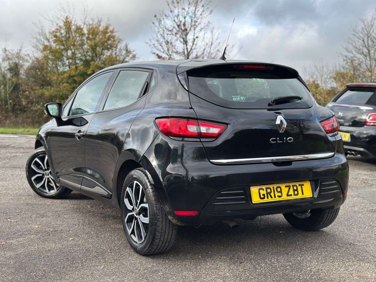 2019 RENAULT CLIO 2019 RENAULT CLIO