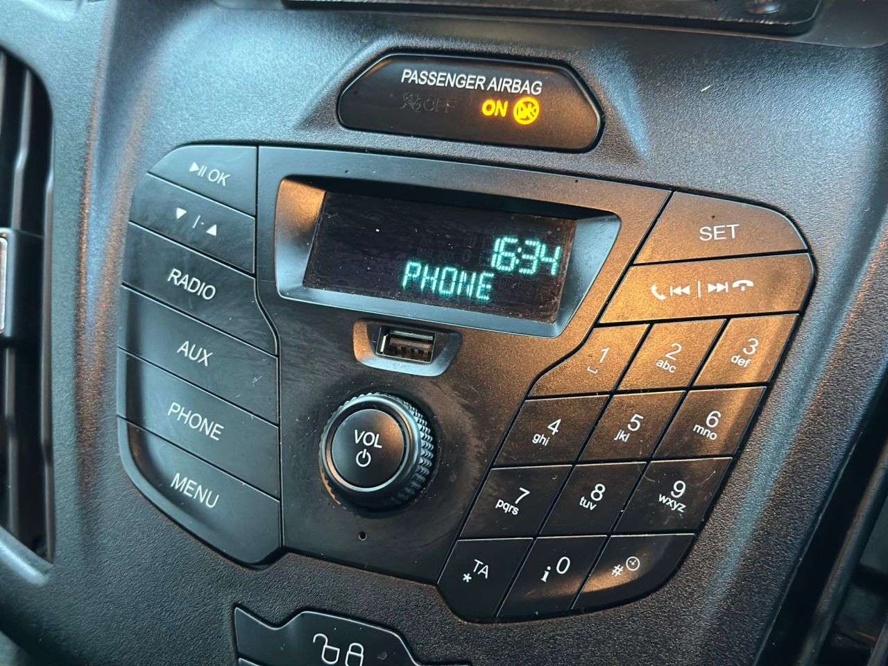 2017 FORD TRANSIT CONNECT 2017 FORD TRANSIT CONNECT