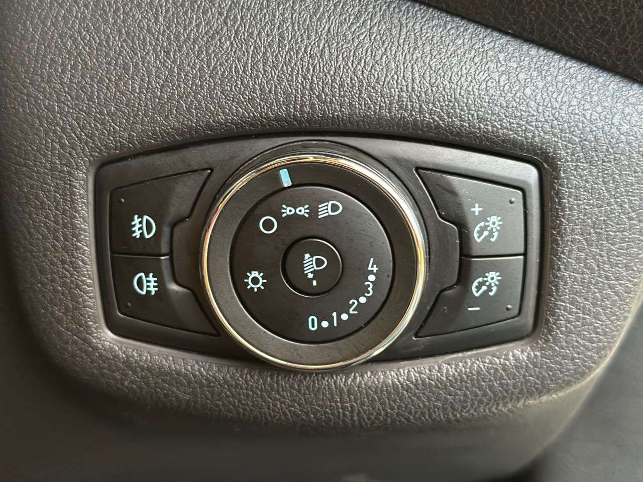 2018 FORD TRANSIT CONNECT 2018 FORD TRANSIT CONNECT