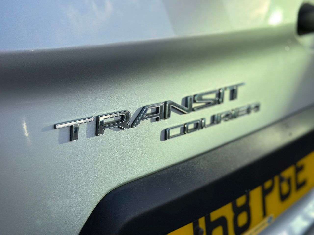 2018 FORD TRANSIT COURIER 2018 FORD TRANSIT COURIER