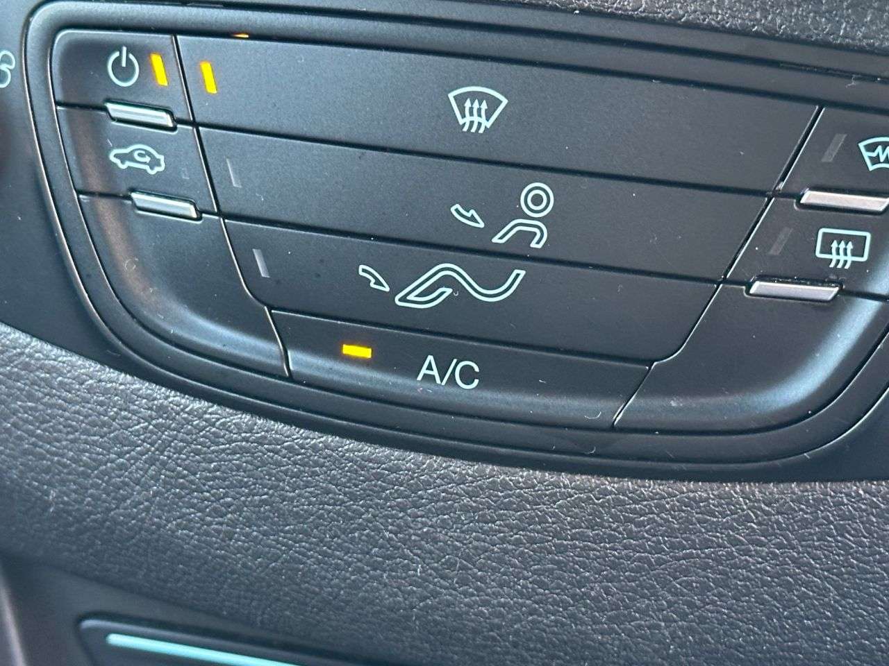 2018 FORD TRANSIT COURIER 2018 FORD TRANSIT COURIER