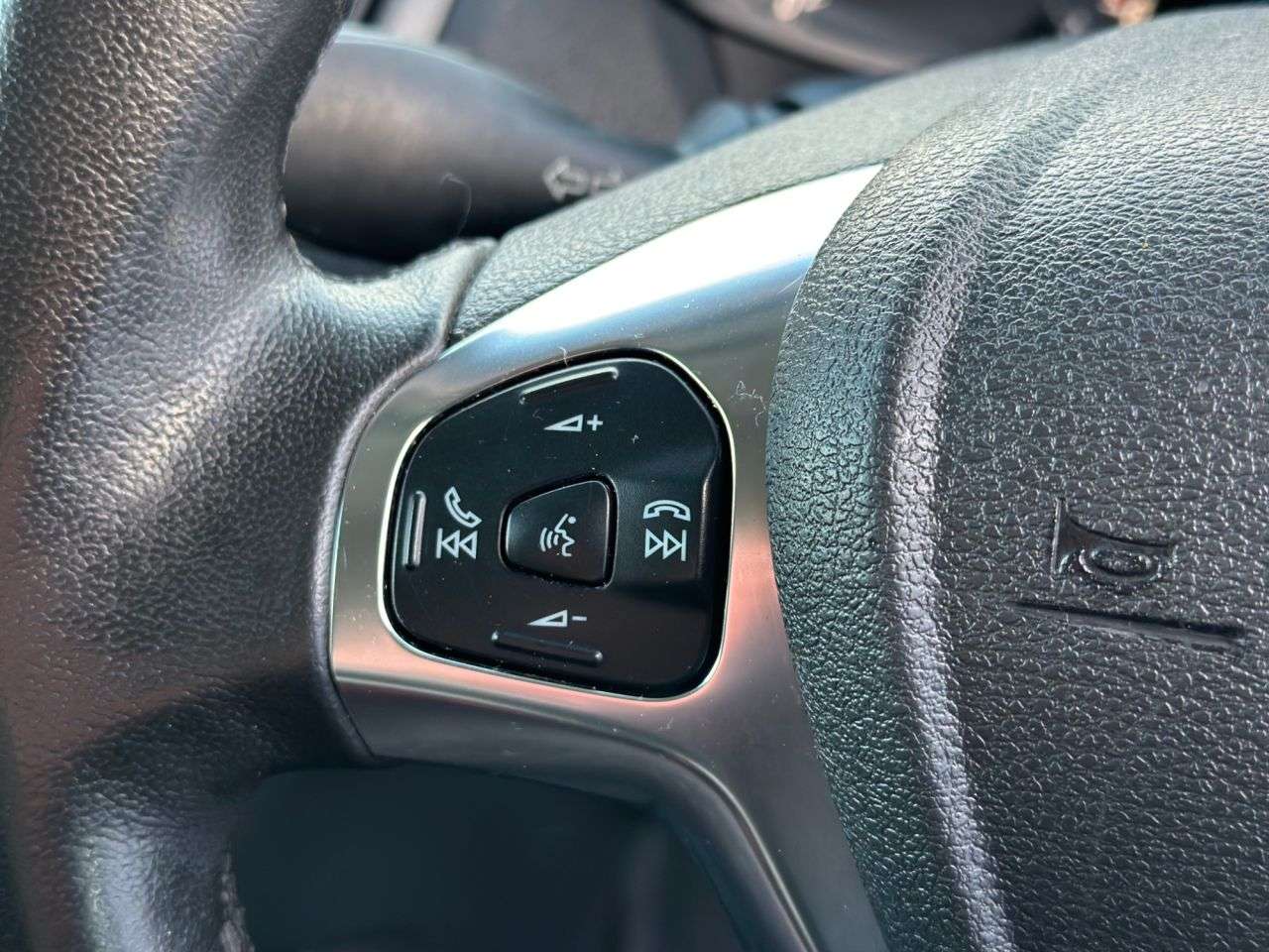 2018 FORD TRANSIT COURIER 2018 FORD TRANSIT COURIER