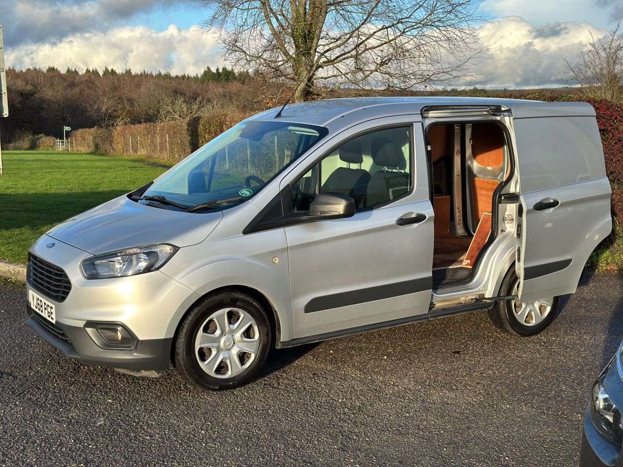 2018 FORD TRANSIT COURIER 2018 FORD TRANSIT COURIER