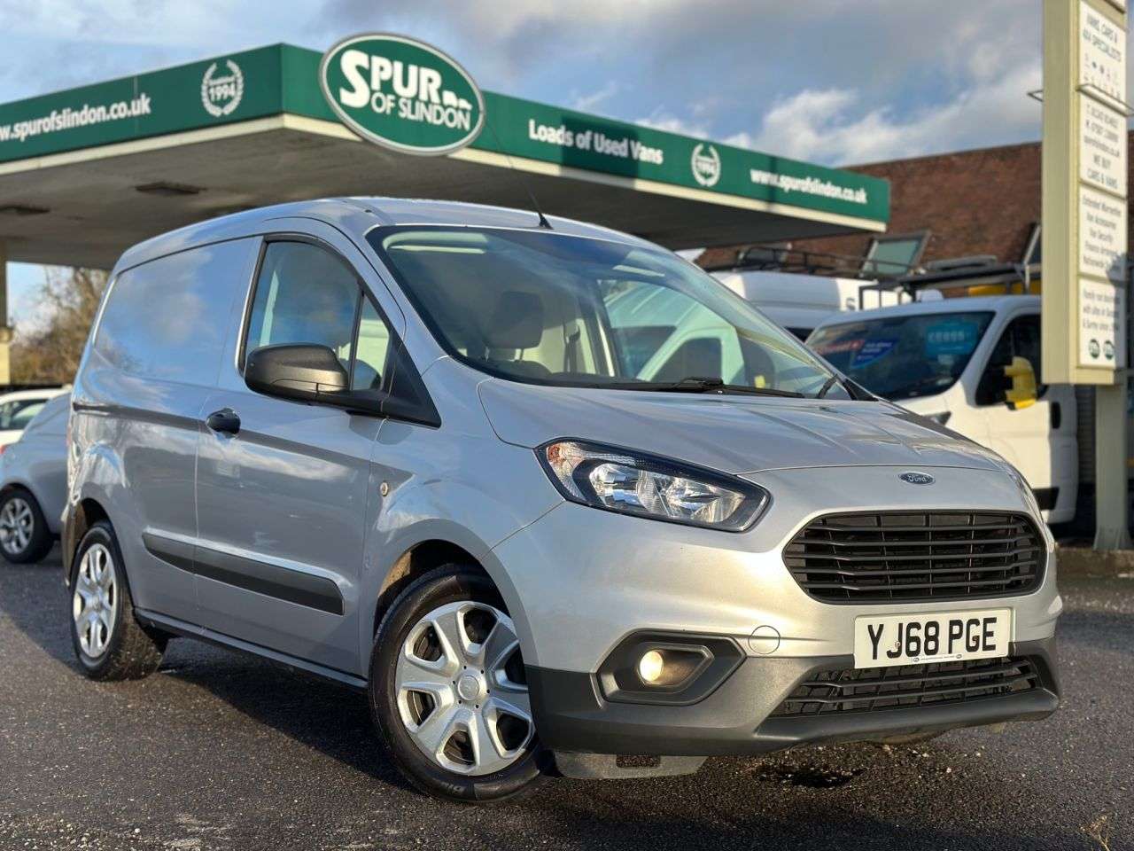 2018 FORD TRANSIT COURIER 2018 FORD TRANSIT COURIER