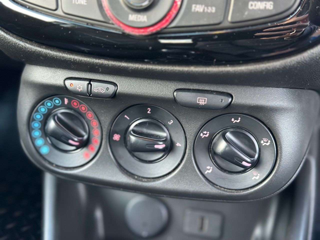 2016 VAUXHALL CORSA VAN 2016 VAUXHALL CORSA VAN