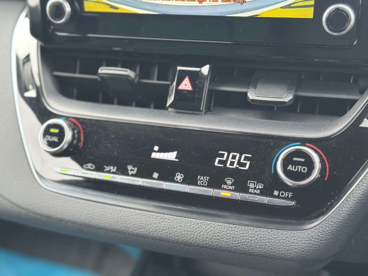 2022 TOYOTA COROLLA 2022 TOYOTA COROLLA