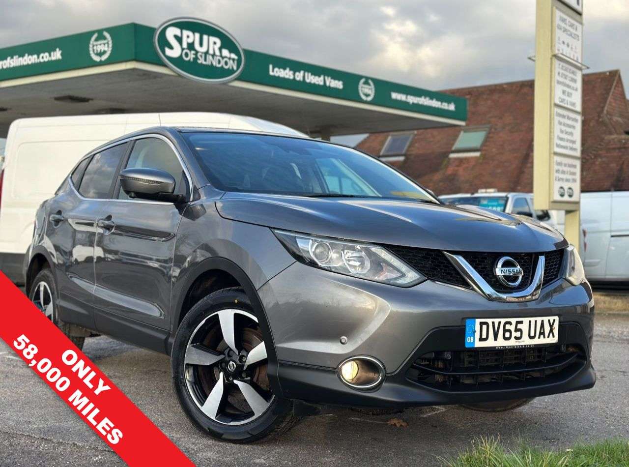 A 2015 NISSAN QASHQAI 1.5 dCi n-tec SUV 5dr Diesel Manual 2WD Euro 6 (s/s) (110 ps) A 2015 NISSAN QASHQAI 1.5 dCi n-tec SUV 5dr Diesel Manual 2WD Euro 6 (s/s) (110 ps)