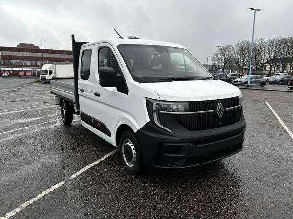 A 2025 RENAULT MASTER Double Cab Tipper LWB DIESEL FWD LL35 DCi 150 Advance Aluminium Tipper A 2025 RENAULT MASTER Double Cab Tipper LWB DIESEL FWD LL35 DCi 150 Advance Aluminium Tipper
