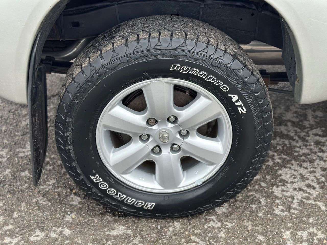 2011 TOYOTA HI-LUX 2011 TOYOTA HI-LUX